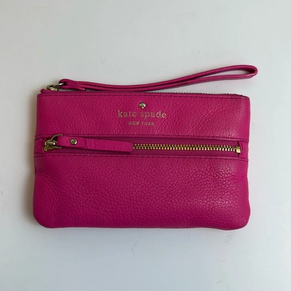 Kate Spade Pink Clutch Wristlet‎ Pebbled Leather